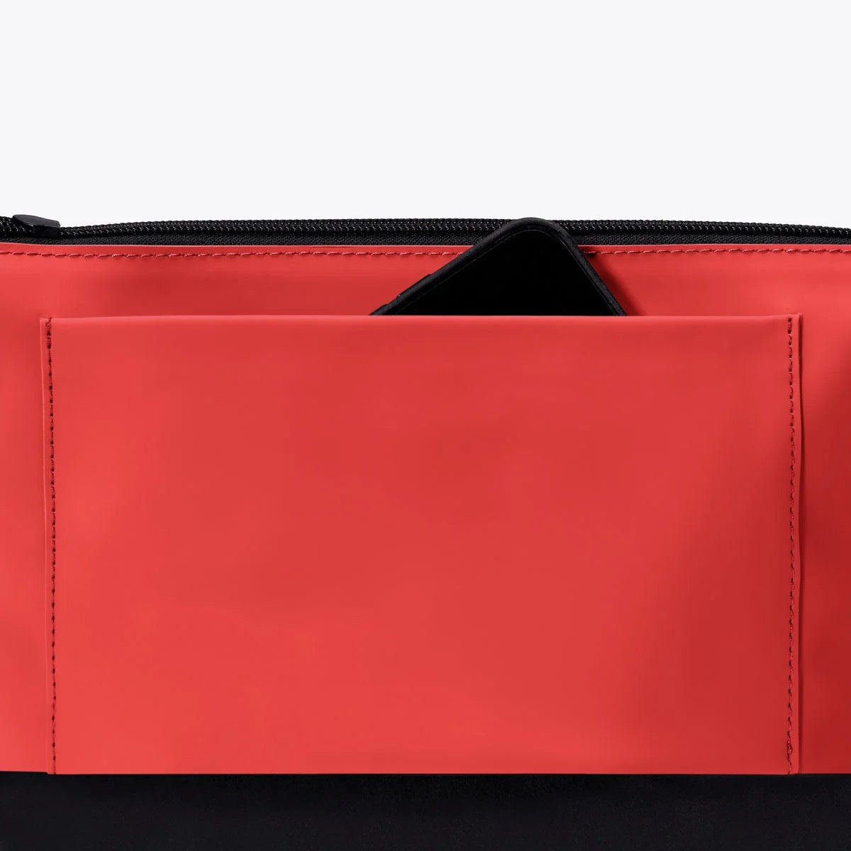 Nola Crossbody/Handbag in Red