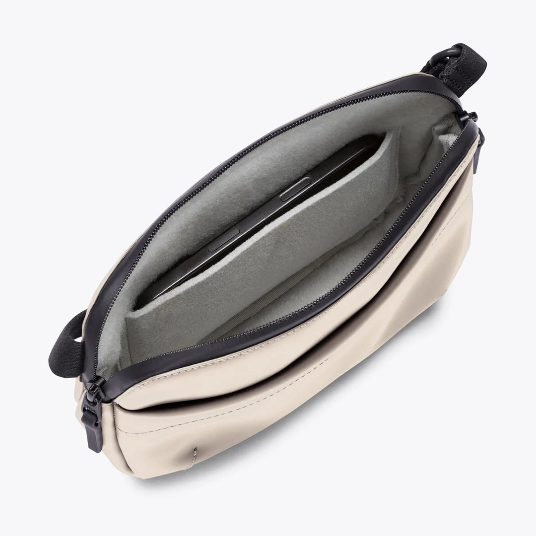 Melvin Medium Bag In Light Sand