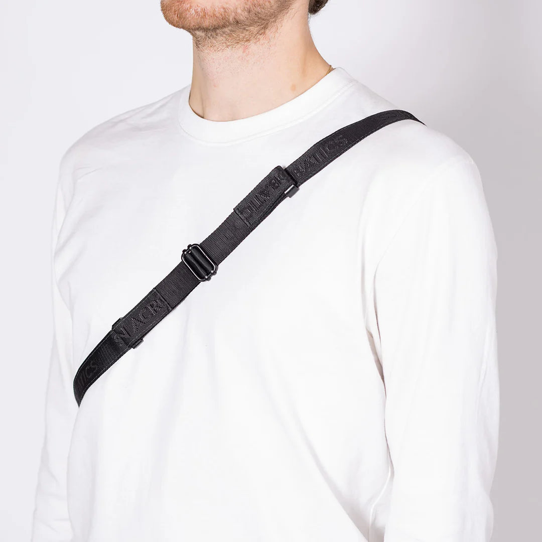 Jona Medium Bag in Asphalt Reflective