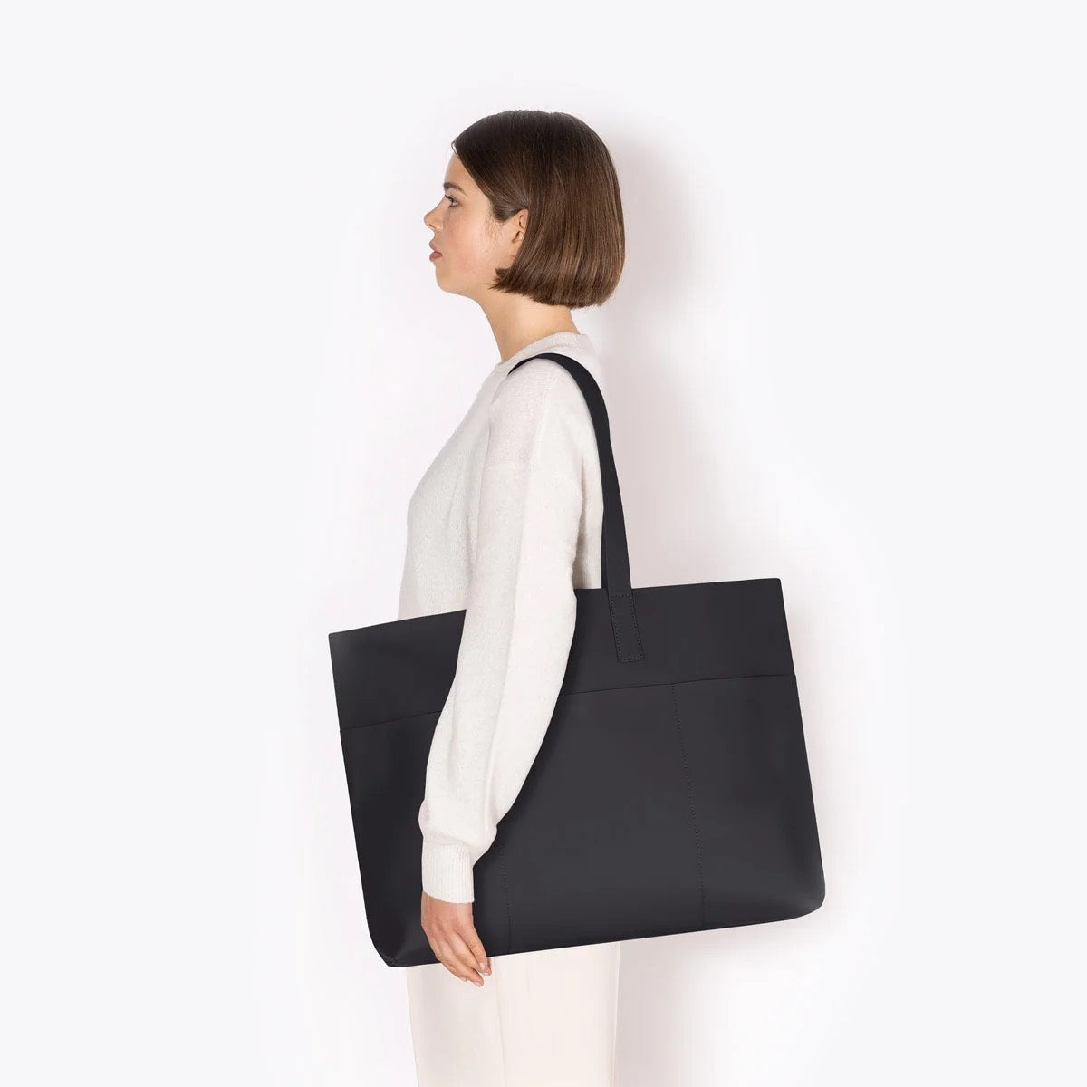 Emilia Handbag in Black