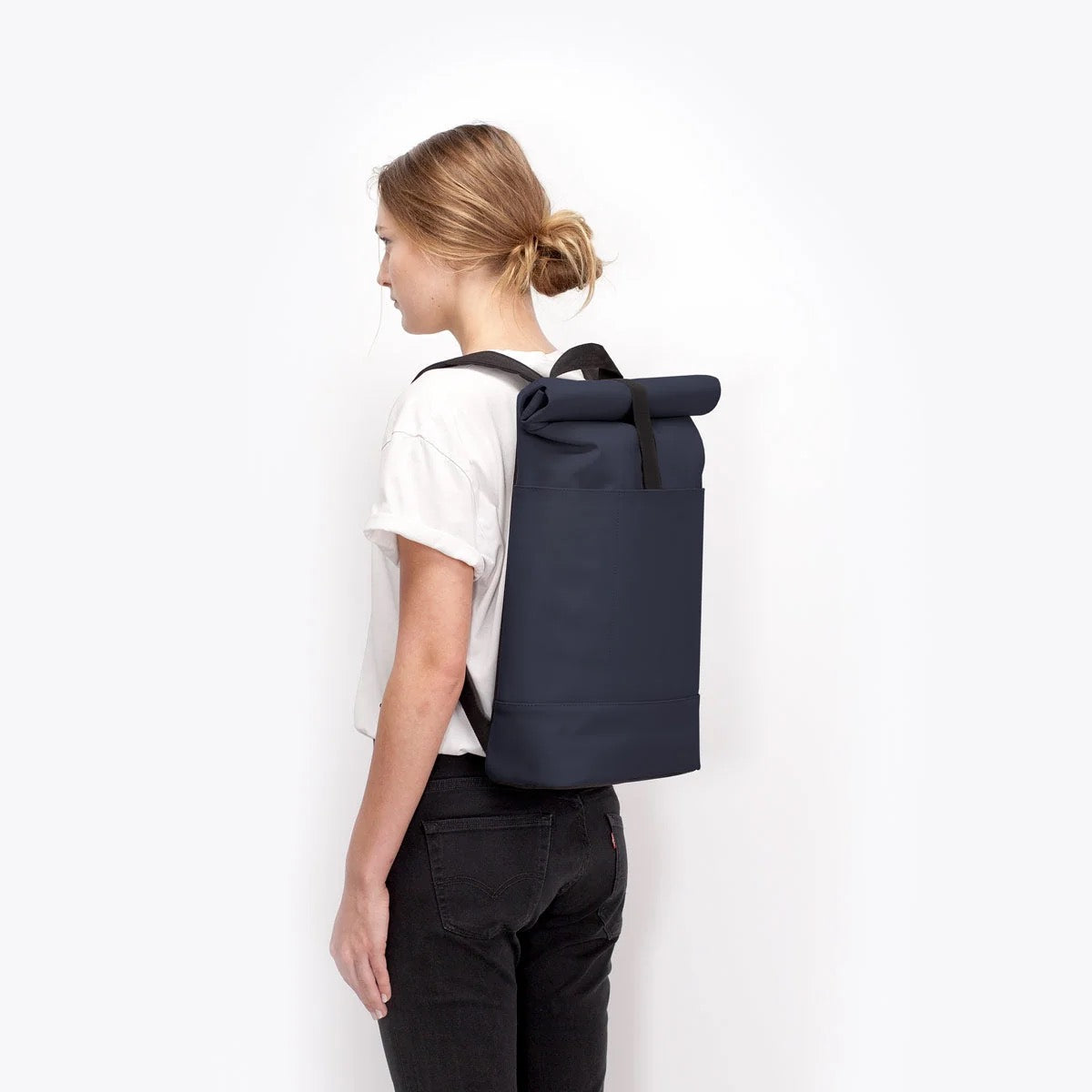 Hajo Medium in Dark Navy