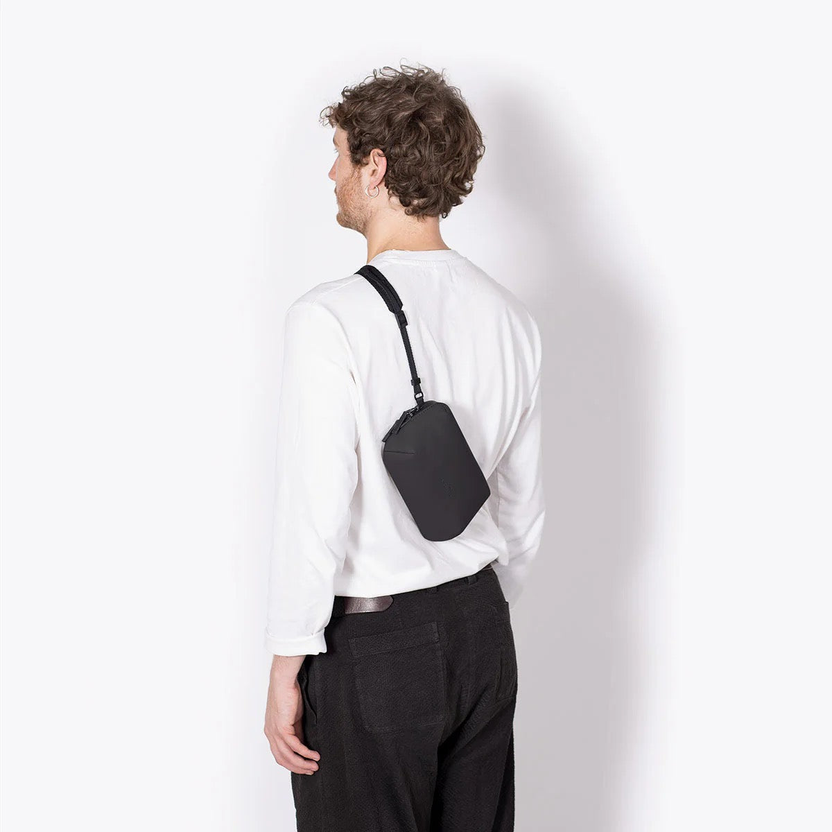Ando Crossbody/Handbag in Black