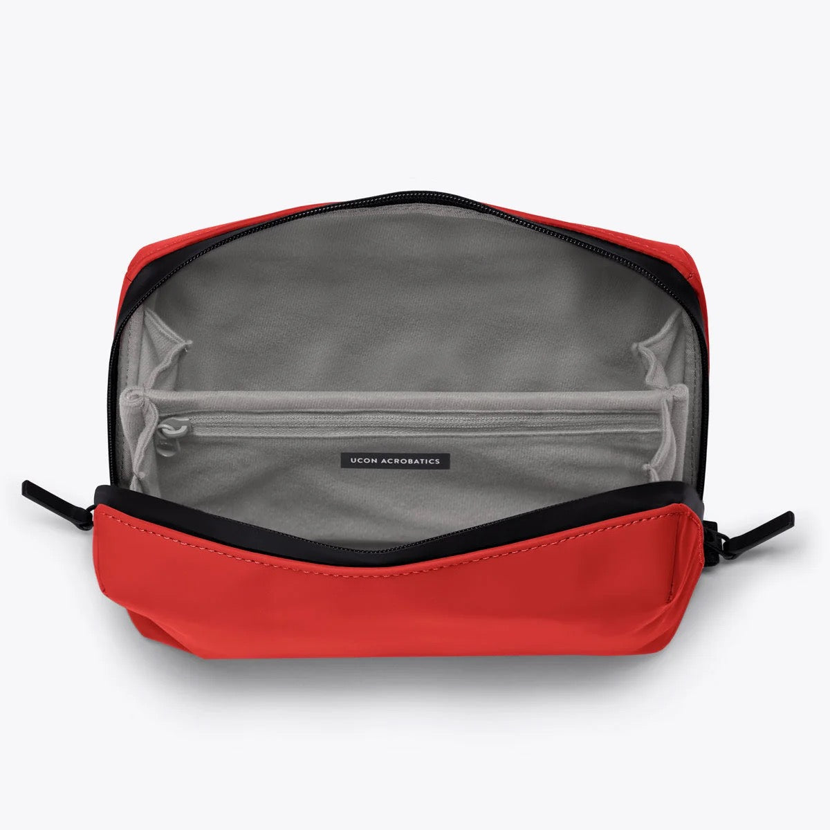Gosho Toiletry Bag in Red
