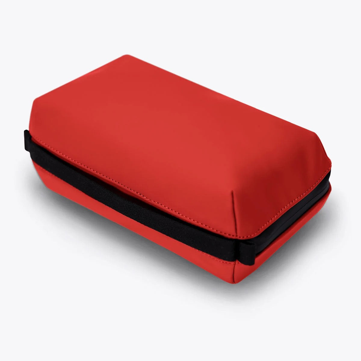 Gosho Toiletry Bag in Red
